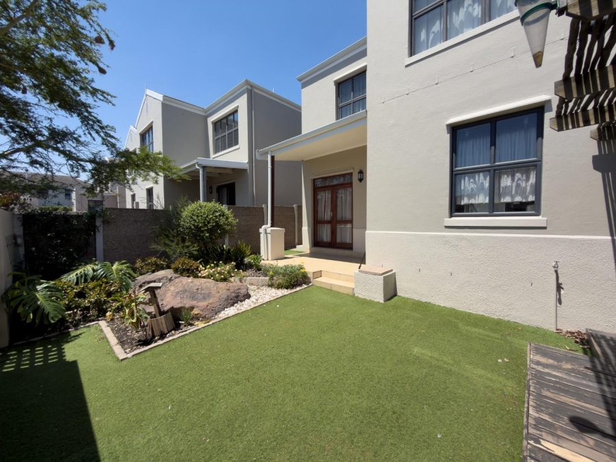 3 Bedroom Property for Sale in Royal Ascot Western Cape